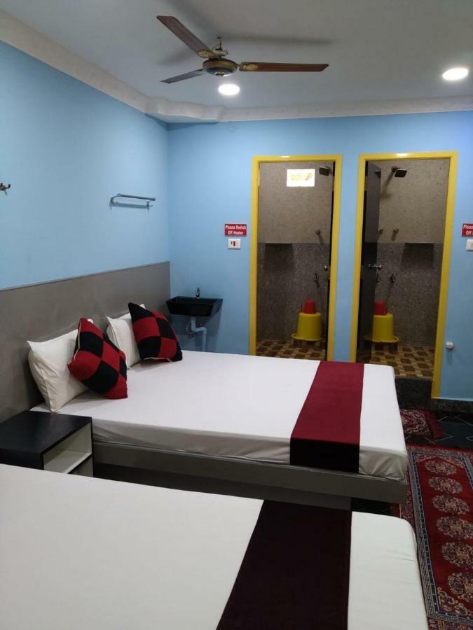 Gayathri Stay Канчипурам Екстериор снимка